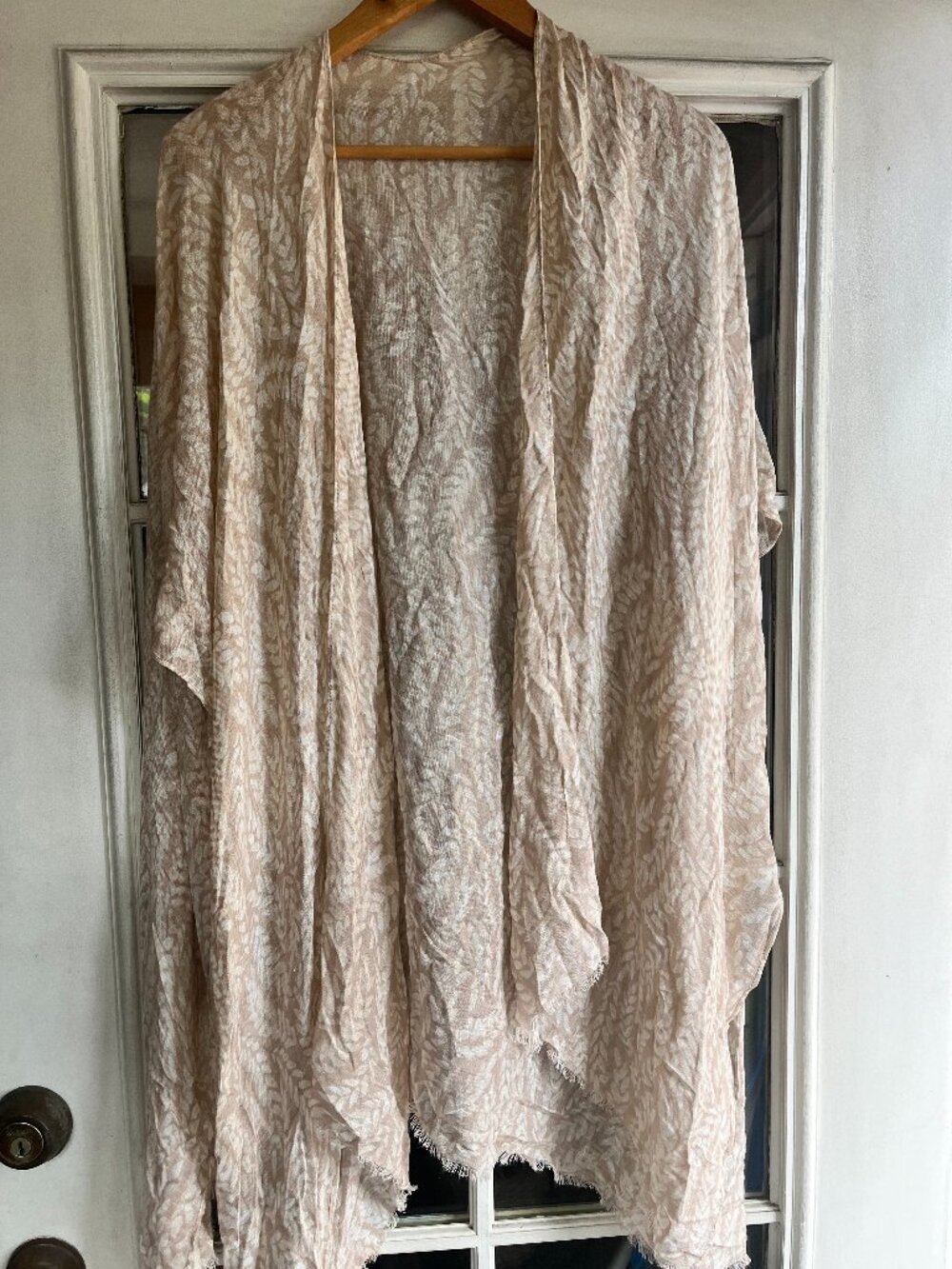Multifunctional Gentle Fawn Plush Fern  Cover-up /Shawl Fringe hem leaf print